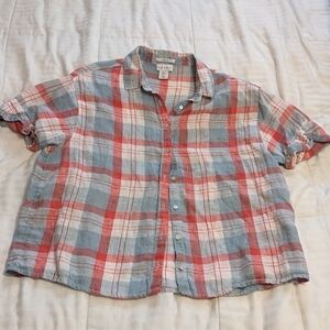 Nicole Miller 100% linen red white and blue button up top size Large